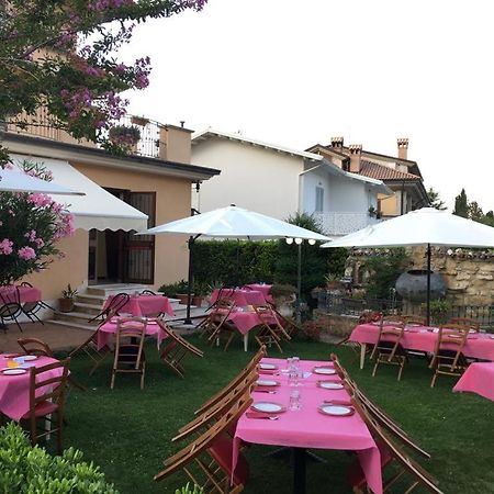 Il Salice Hotell Civitella Del Tronto Exteriör bild